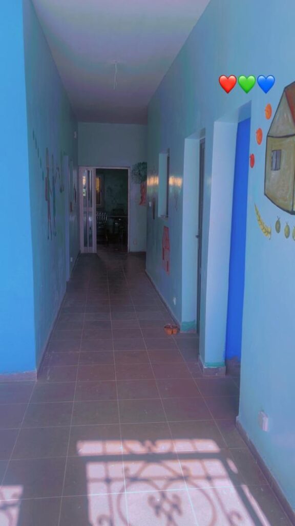 groupe scolaire lena saly couloir